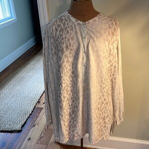 Johnny Was Calme Poet’s Blouse